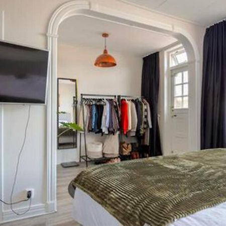 Een Heerlijke Woning Op Loopafstand Van Centrum! Λεουβάρντεν Εξωτερικό φωτογραφία